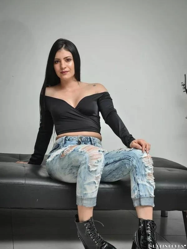 Yeisy Profile image 4