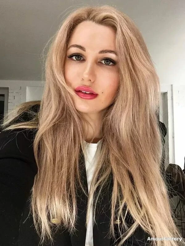 Vladyslava Profile image 4