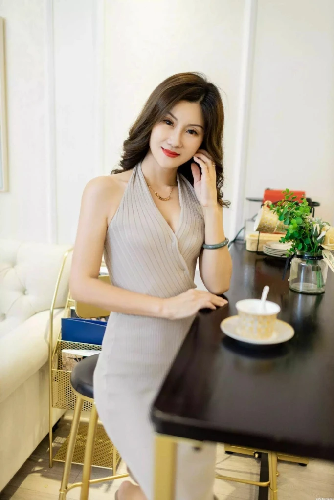 Ddelia Profile image 1