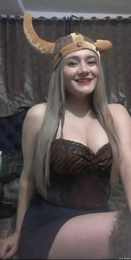 Fernanda Profile image 5