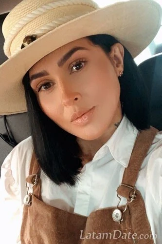 Yuli Profile image 3