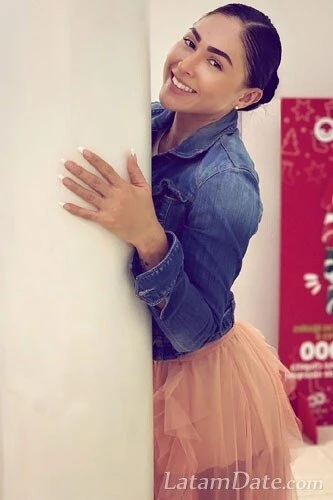 Yuli Profile image 1