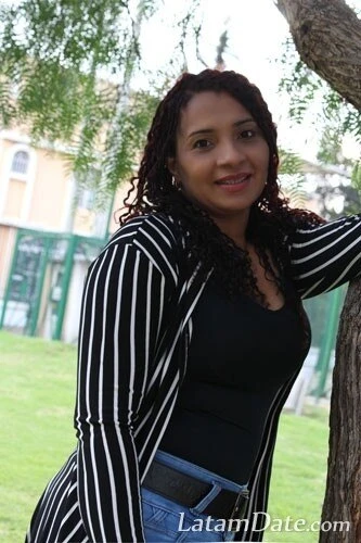 Valentina Profile image 2