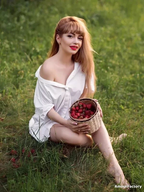 Nadezhda Profile image 3