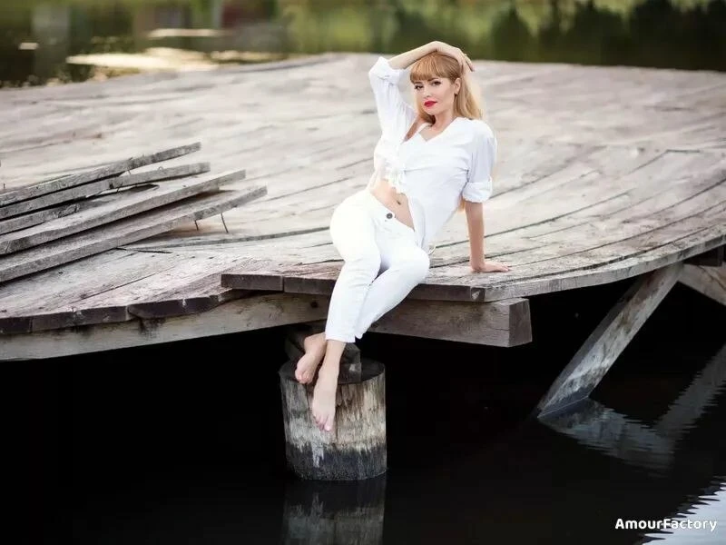 Nadezhda Profile image 4