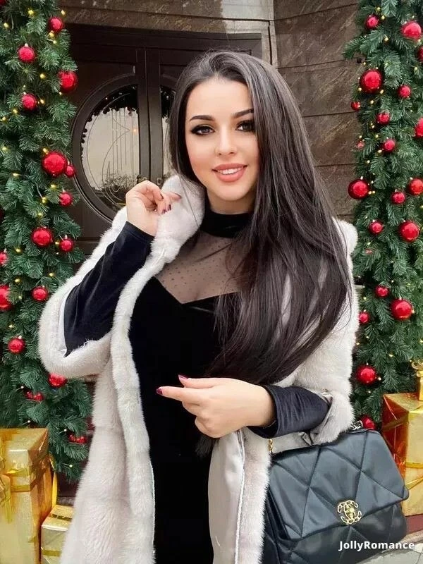 Olga Profile image 1