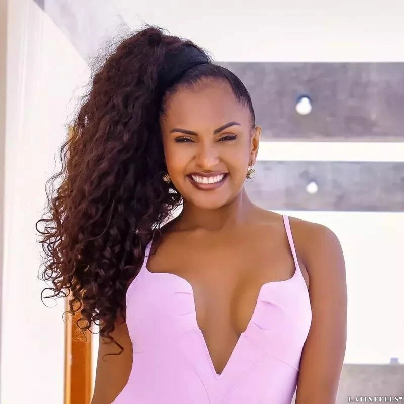 Melina Profile image 4