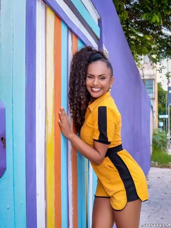 Melina Profile image 3