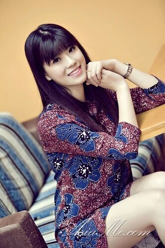 JingJing Profile image 2