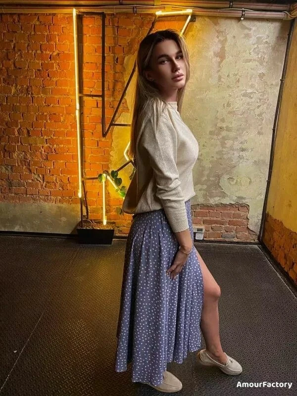 Diana Profile image 4