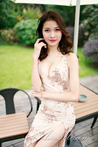 Ayuki Profile image 2