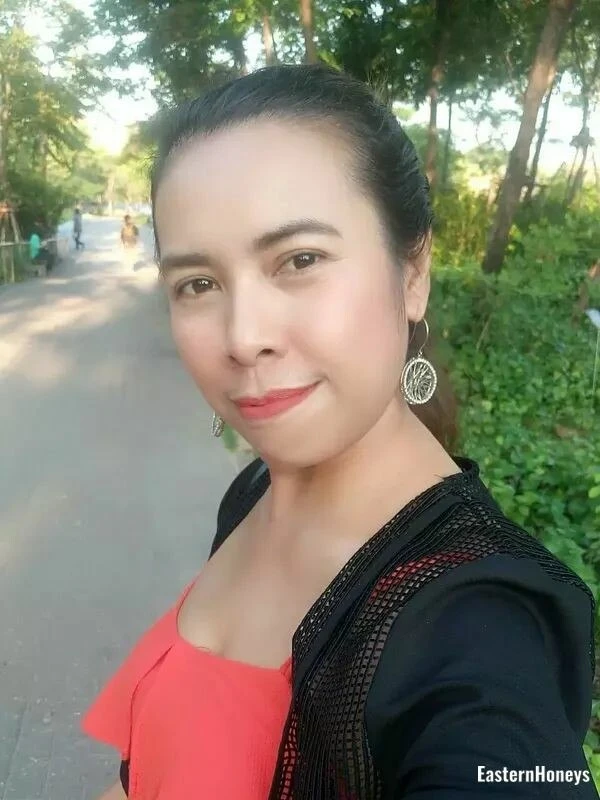 Yuri Profile image 2