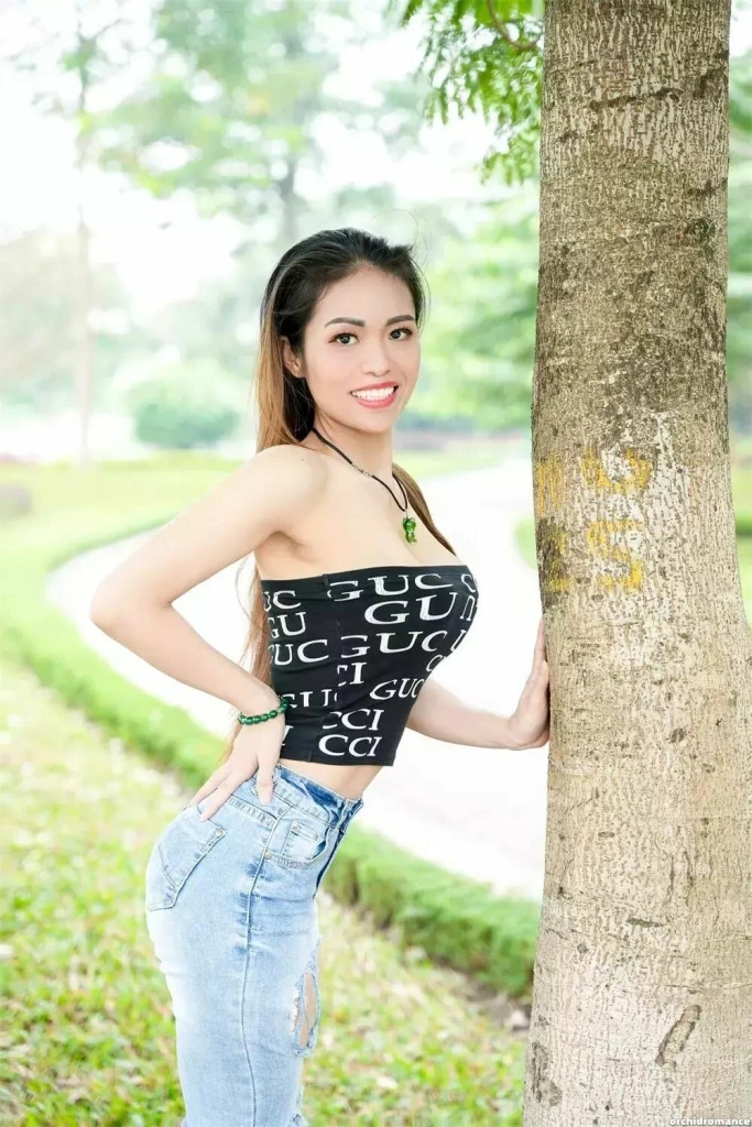 Le Tkhi Profile image 5