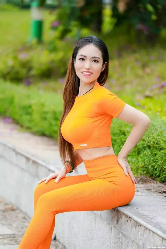 Le Tkhi Profile image 6