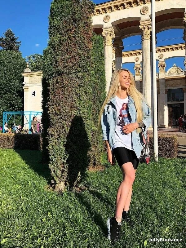 Tatyana Profile image 4