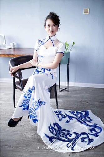 Lisa Profile image 3