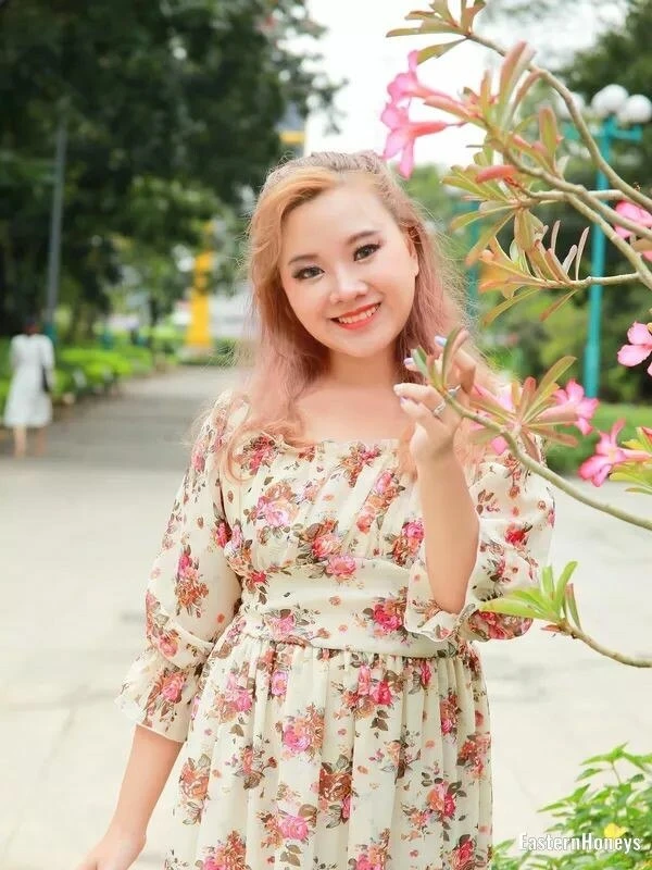 Susan Profile image 3