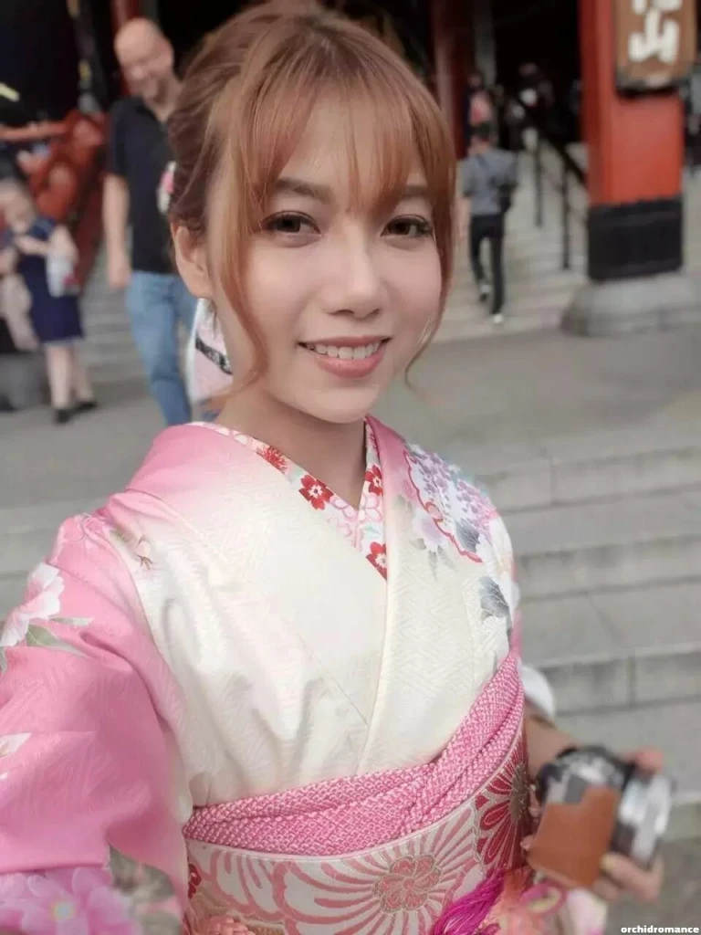 Dara Profile image 3