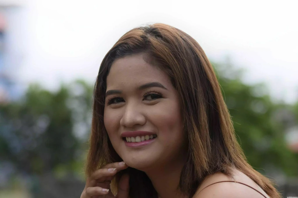 Rosalyn Profile image 5