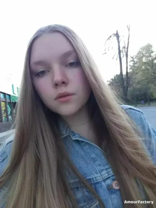 Kristina Profile image 4