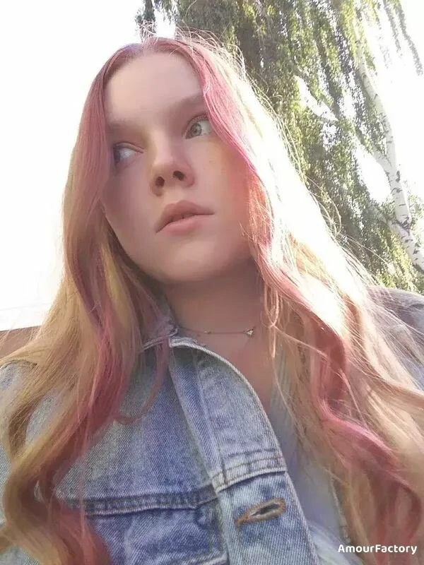 Kristina Profile image 2