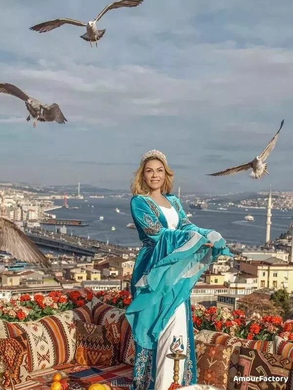 Anna Profile image 1