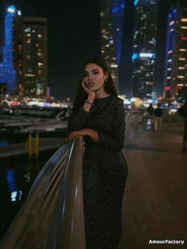 Ekaterina Profile image 1