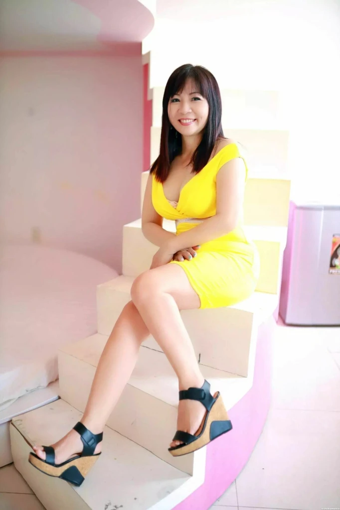 Thi Phuong Hoa Profile image 6
