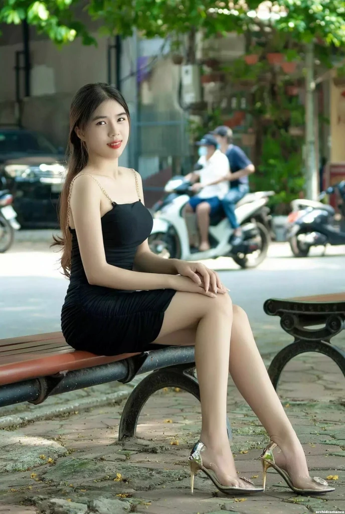 Quynh Huong Profile image 6