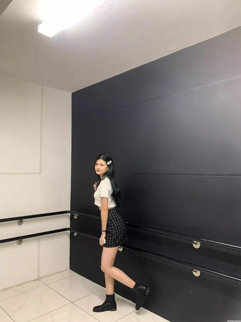 Pham Truc Profile image 2