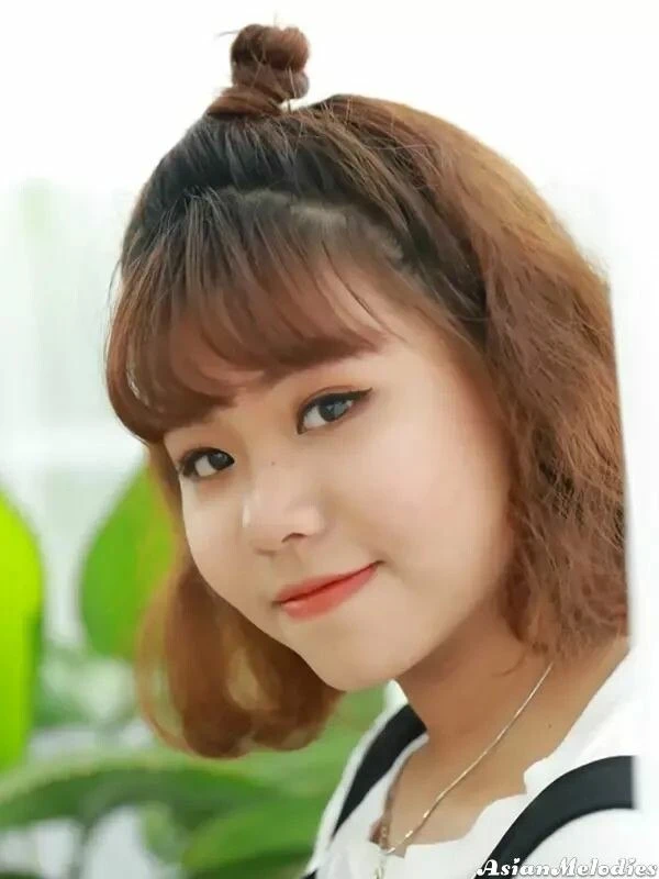 Diem Profile image 1