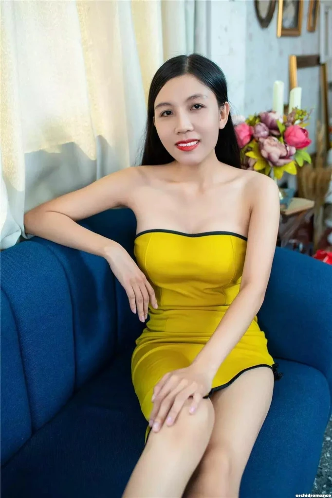 Jenny Profile image 5