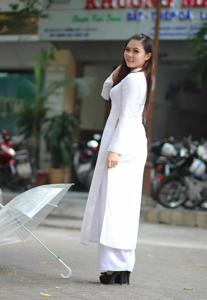 Rose Profile image 4