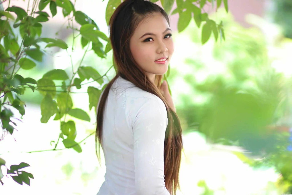 Rose Profile image 6