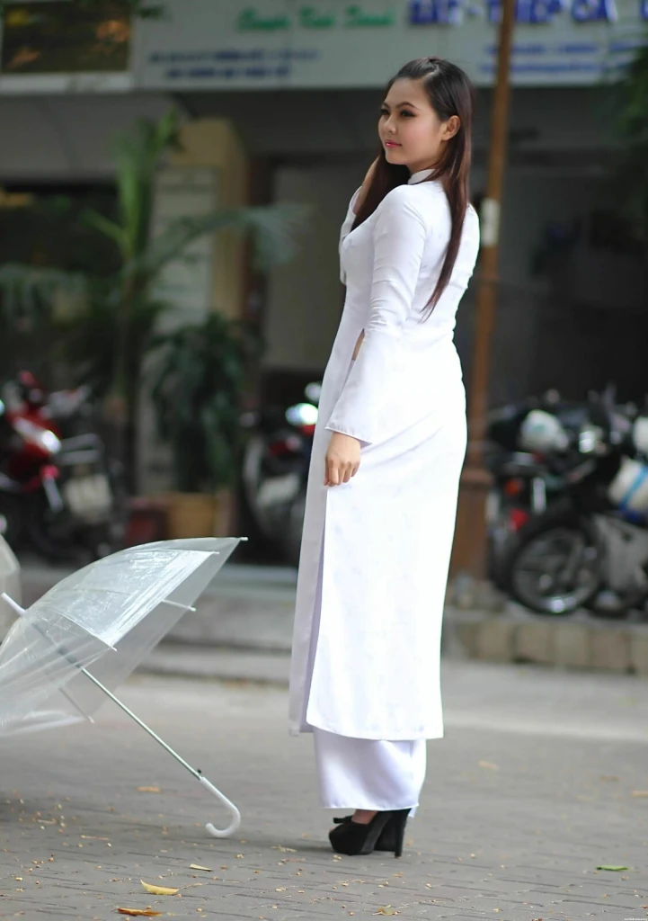 Rose Profile image 3