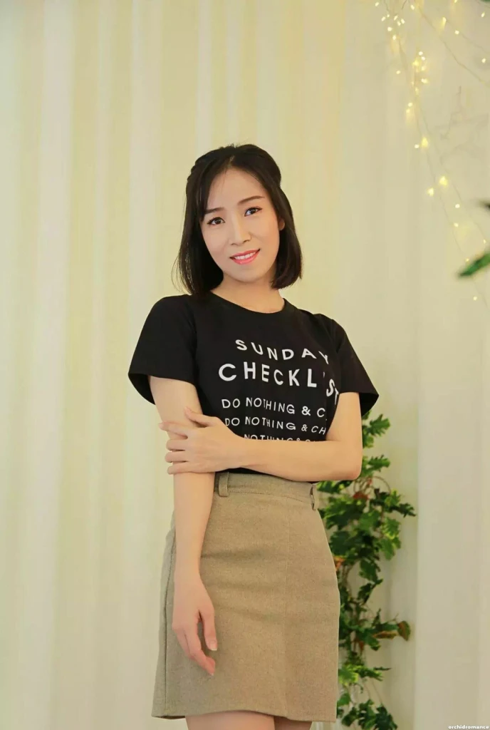 Huynh Profile image 4