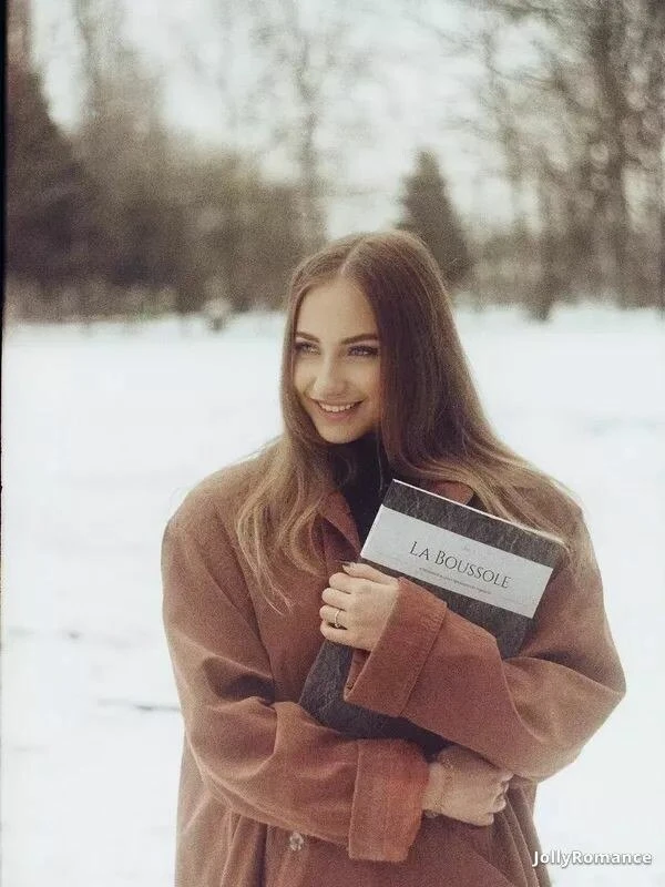 Taisia Profile image 2