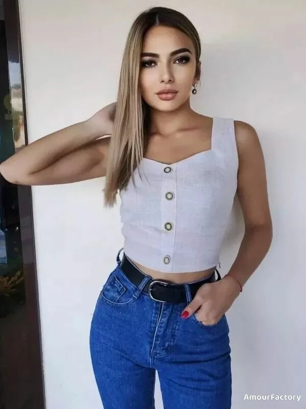 Olga Profile image 2