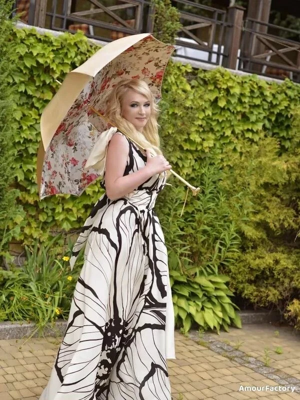 Evgeniya Profile image 4